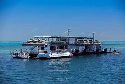 Sleep Under The Stars With Sunbrella Reefworld Pontoons Great Barrier Reef Hotel