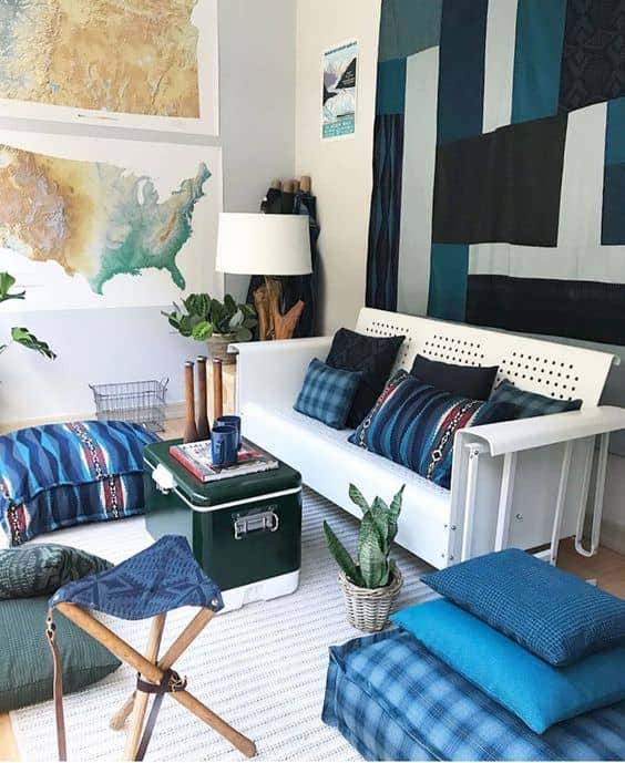 Max styles the Pindler showroom using the Pendleton by Sunbrella collection to create a cozy corner full of character.